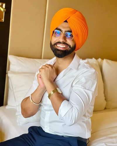 This Diwali, I celebrate life and will give gratitude in Gurdwara in UK: Ammy Virk