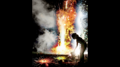 Telangana: No Diwali cheer? Cracker traders pin hope on D-day for sale boom