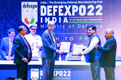 IIT (BHU) to get DRDO centre of excellence, MoU signed at DefExpo