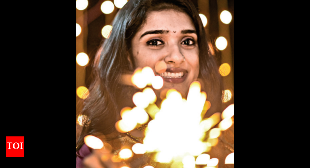 Cracker Cracker Shops Pop Up To Add Sparkle To Diwali Coimbatore News Times of India