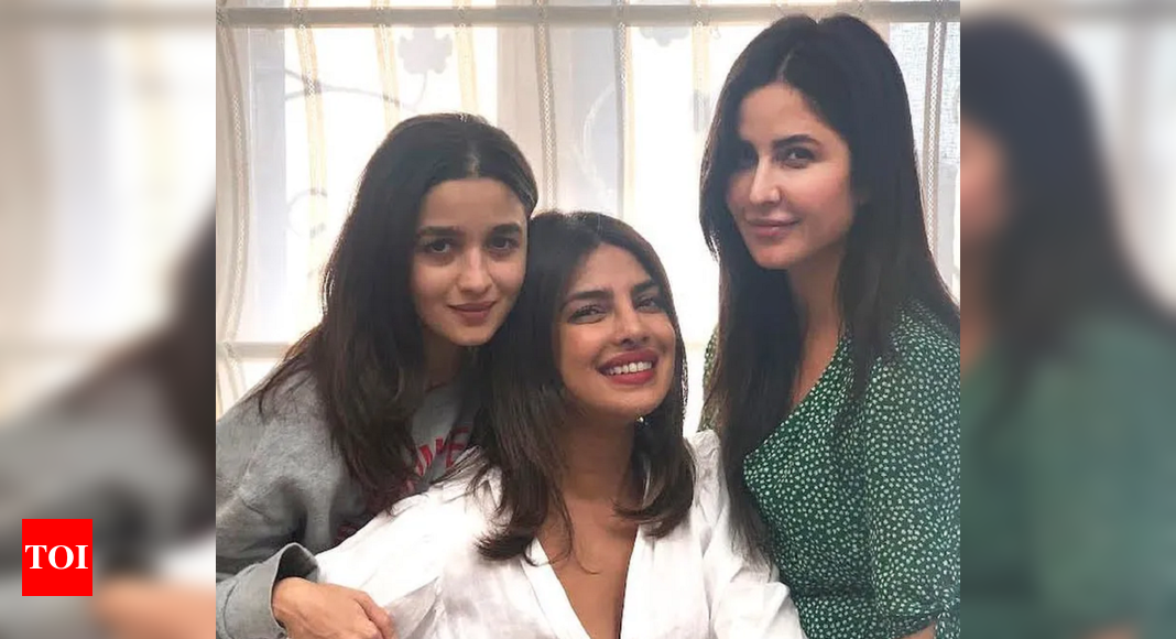 Katrina Kaif talks about Jee Le Zara co-stars Alia Bhatt and Priyanka Chopra, says she has always crossed paths with PC in the low moments – Times of India
