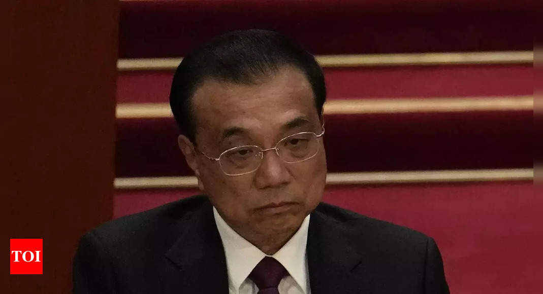China’s Premier Li Keqiang dropped in leadership shuffle – Times of India