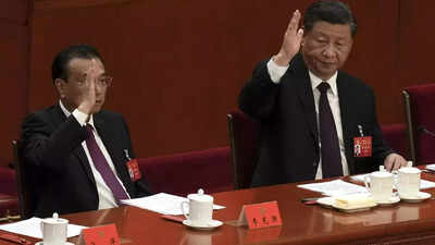 China: Xi set for record 3rd term today, Premier Li out