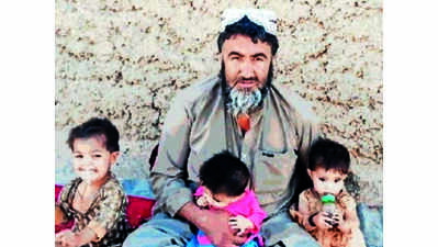 Afghan truck driver arrested for heroin seizure, colleagues protest at Wagah