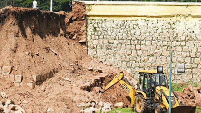 Mysuru: Cannot endanger life of students to preserve heritage, says MLA L Nagendra