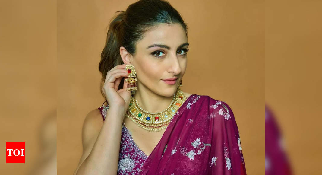 Watch: Soha Ali Khan drops inspiring workout video amid pre-Diwali ...