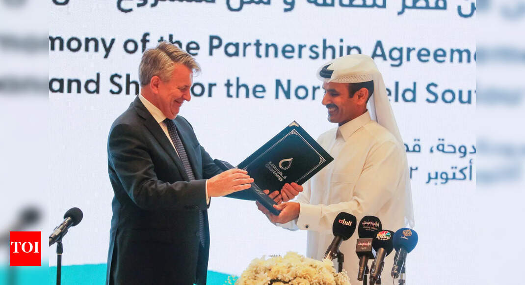 QatarEnergy names Shell partner for LNG expansion project - Times of India