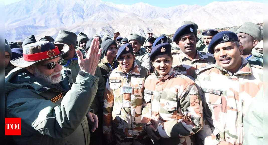 Siachen to Kargil: How PM Modi has celebrated Diwali with jawans every ...