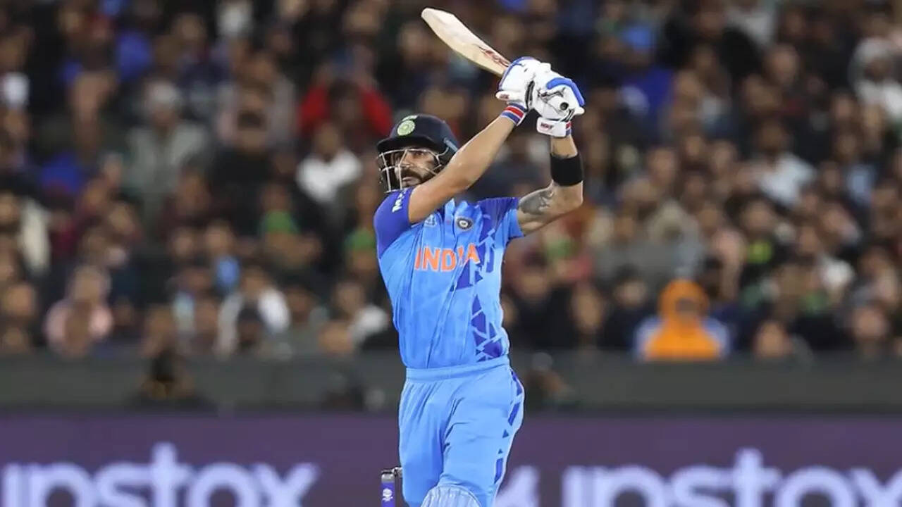 Only Virat Kohli could have hit those two sixes off Haris Rauf: Hardik  Pandya | Cricket News - Times of India
