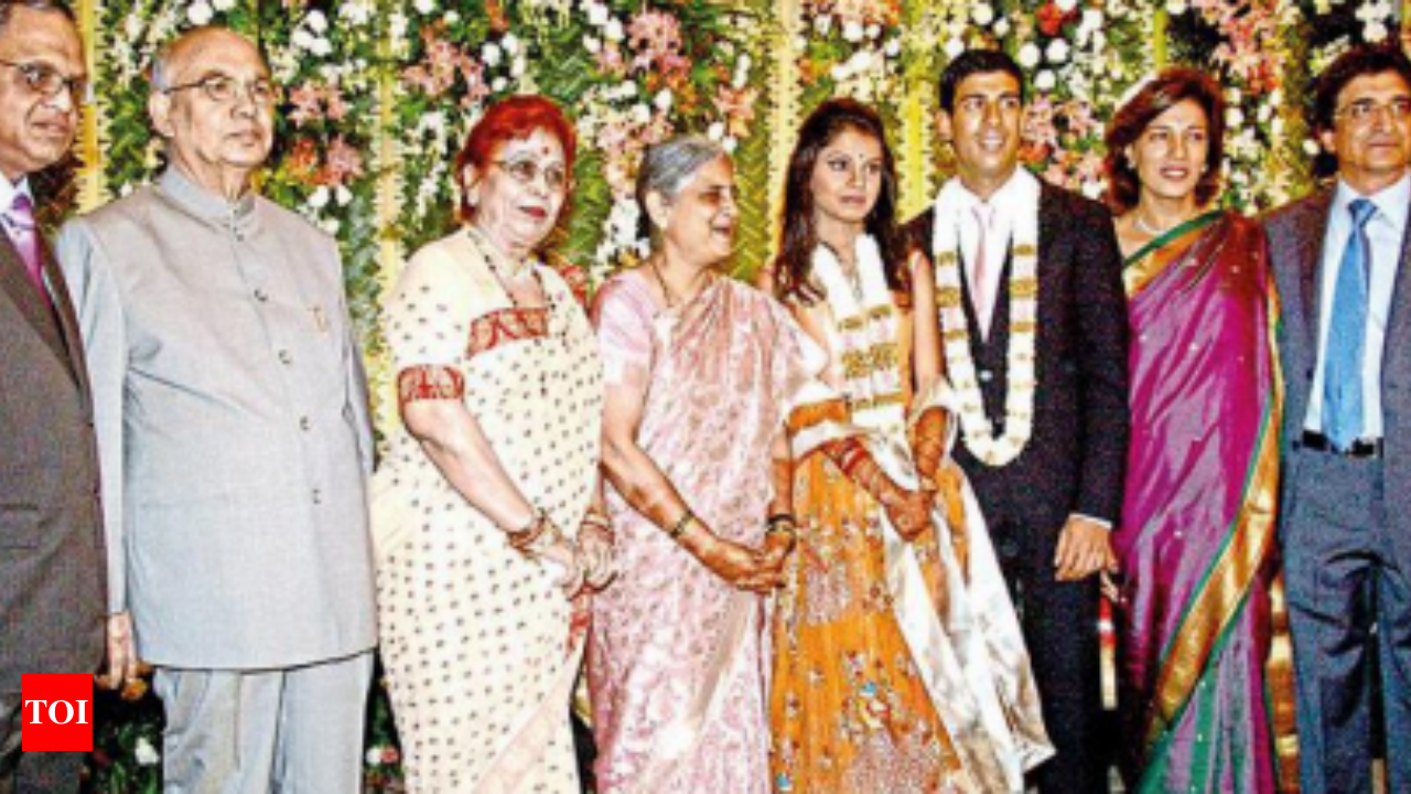 A Stanford romance solemnised in Bengaluru lands @ 10, Downing St. |  Bengaluru News - Times of India