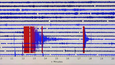 Magnitude 5.1 quake strikes in San Francisco Bay Area