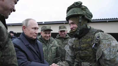 Putin: Kremlin: Putin Monitors Drills Of Russia's Nuclear Forces ...