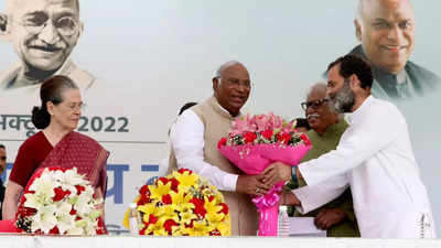 3 Gandhis, 2 CMs, assembly elections and BJP: Key challenges before new Congress chief Mallikarjun Kharge