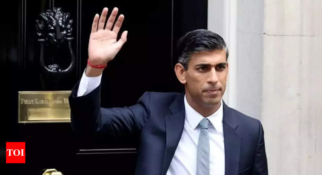 Is UK leader Rishi Sunak too rich to rule in tough times? – Times of India
