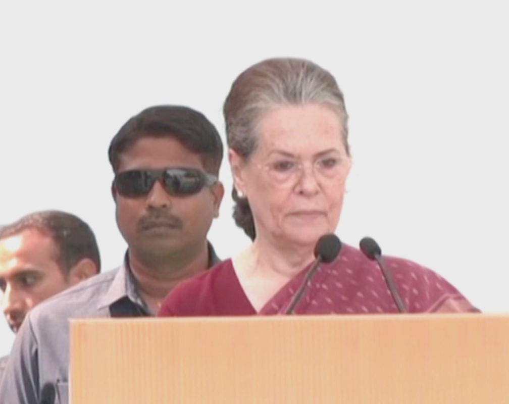 
Sonia Gandhi optimistic to overcome problems of Congress party with Mallikarjun Kharge at helm
