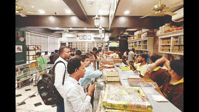 Kolkata mishti sellers hit the sweet spot with Bhai Phonta orders