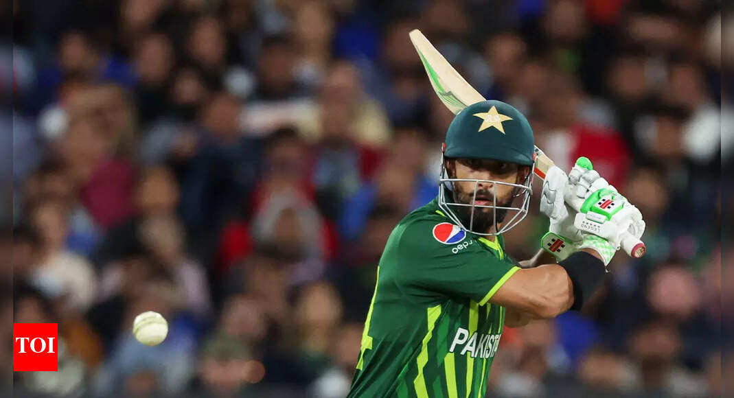 ‘Biggest cricketing rivalry, bigger than ashes’: Pakistan team trolled ...