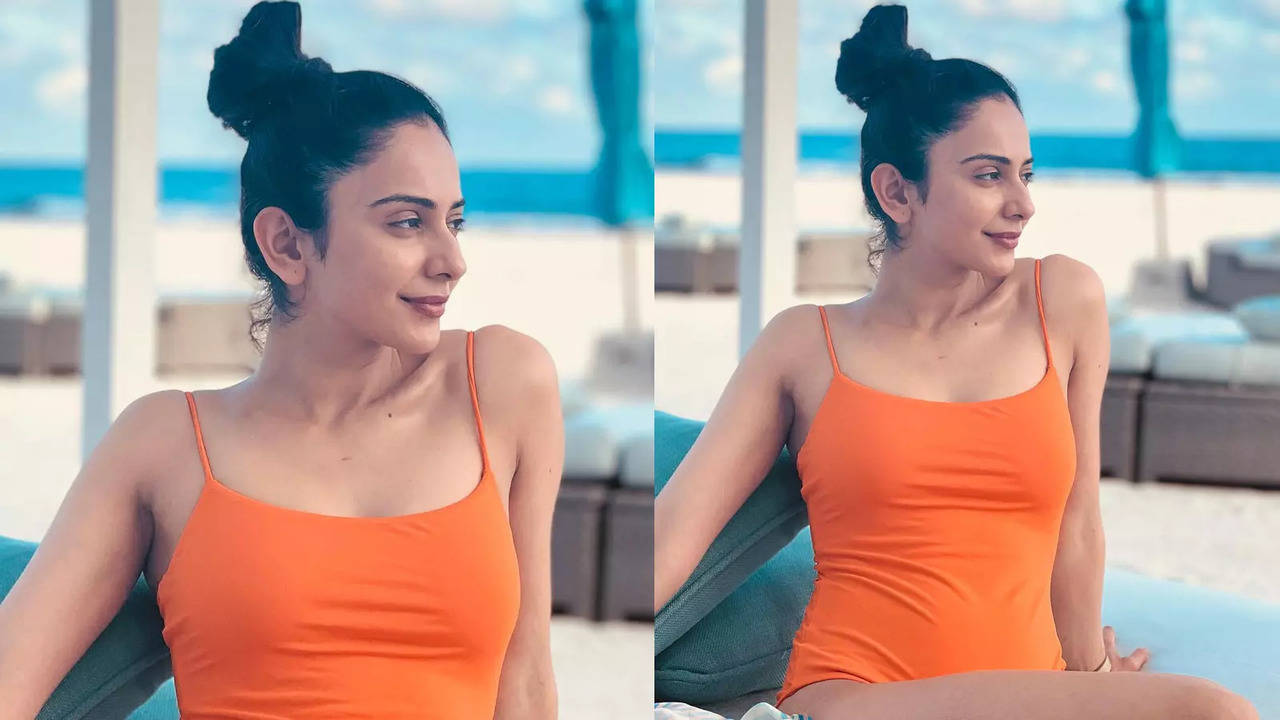 Sing Ki Xxx - Rakul Preet Singh Bikini Video: Rakul Singh storms the cyberspace with her  bikini clad picture from Maldives | Hindi Movie News - Bollywood - Times of  India