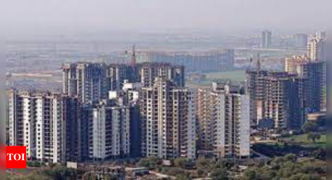 Mumbai: Private builders invited to revive 500 'dead' slum ...