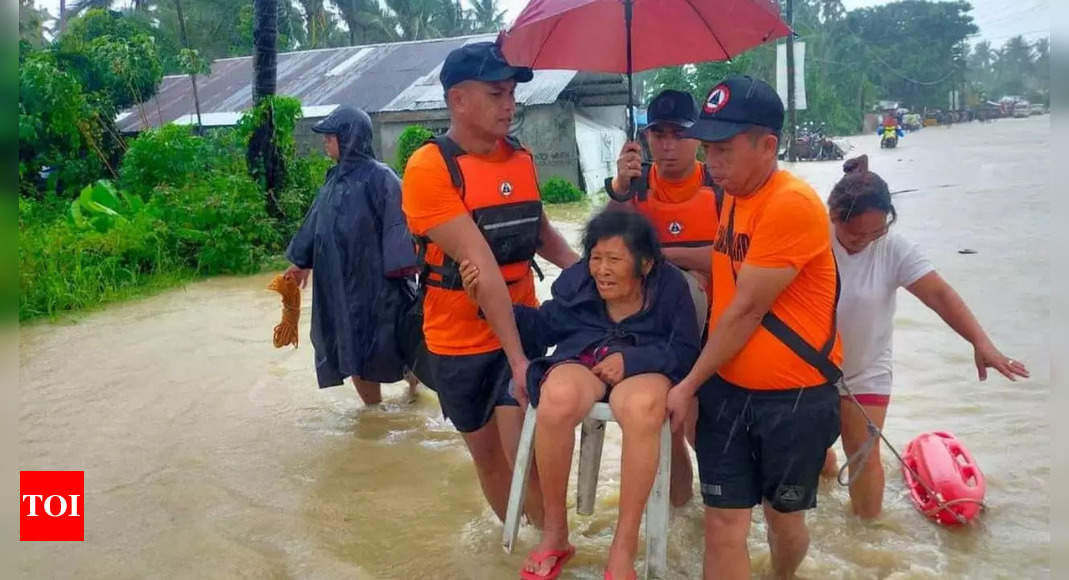 Tropical storm slams into Philippines, death toll rises to 72 – Times of India