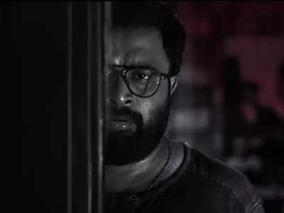 Sasikumar's 'Naan Mirugamai Maara' trailer
