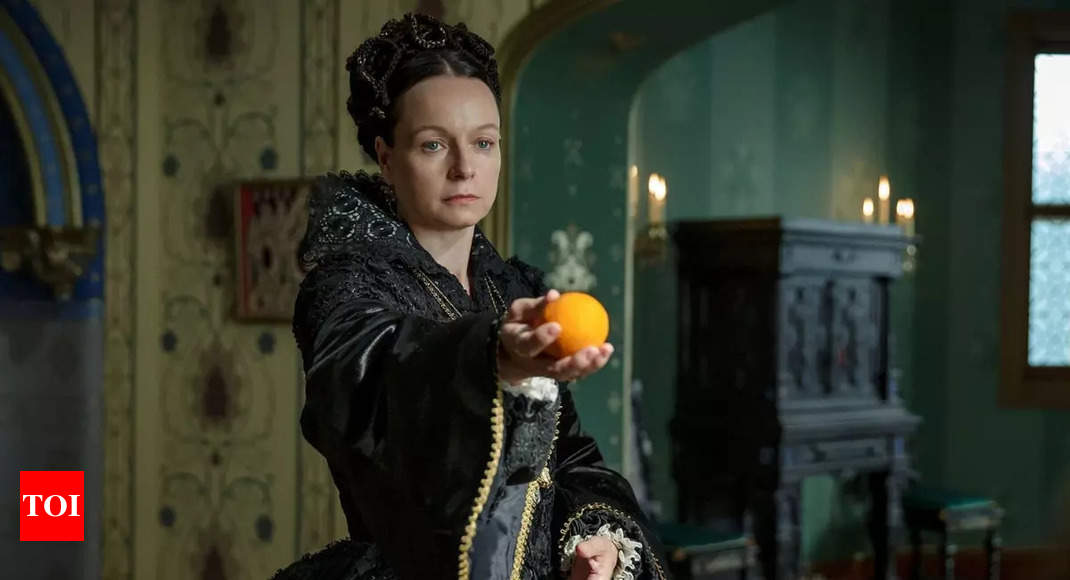 The Real History Behind Starz's Catherine de' Medici Drama, 'The Serpent  Queen', History