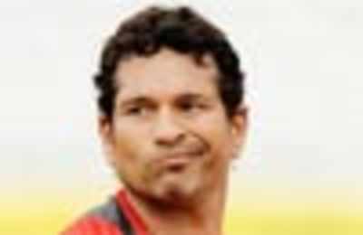 In England, Sachin talks about his weakness 'vada-pav'