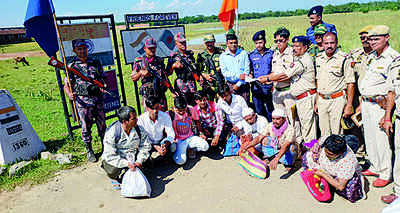 8 Bangla nationals deported via int’l border in Karimganj