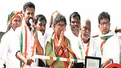 Telangana: Cash-for-defection comes in handy for Congress’s campaign