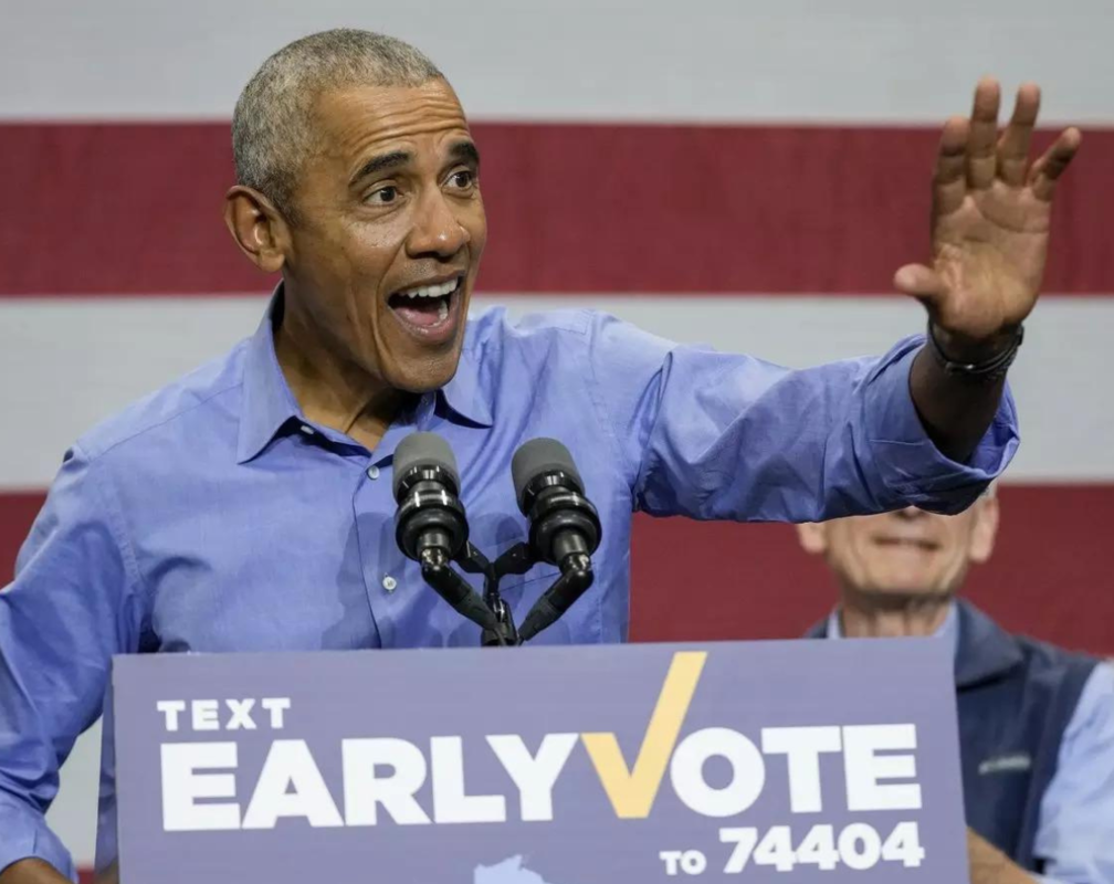 
Former President Barack Obama speaks at Michigan Democrats election rally

