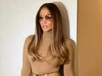 Singer Jennifer Lopez steams up the cyberspace with her bewitching pictures