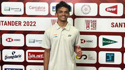Sankar Muthusamy signs off with silver at BWF World Junior Championships