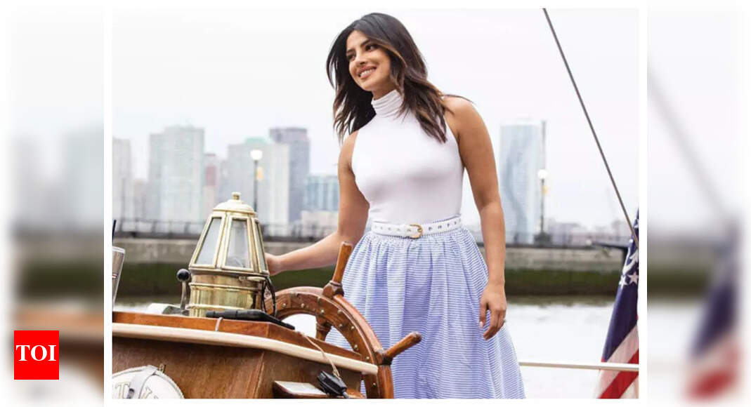 Priyanka Chopra is emotional and excited as she is coming back to India(02)