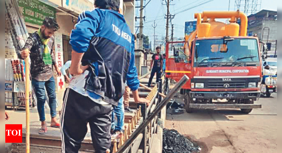 Gmc Gmc To Issue Sop To Stop Piling Up Of Construction Materials On