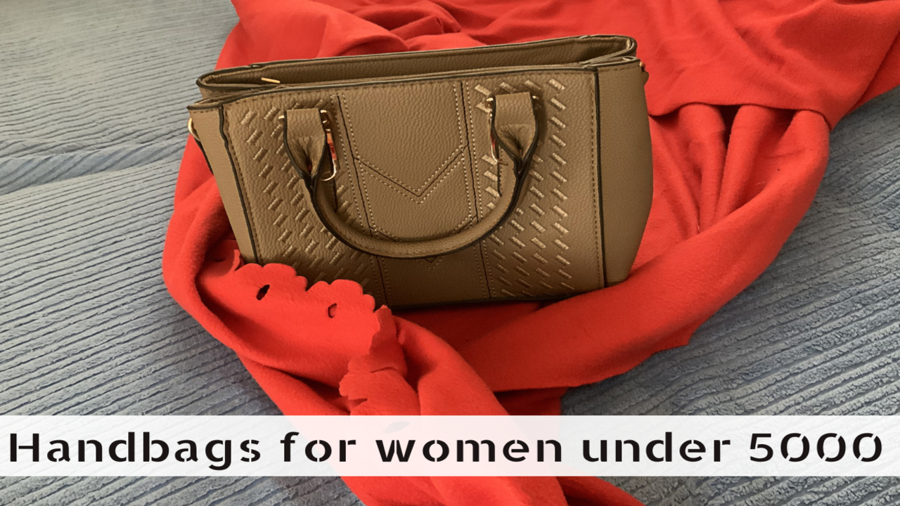 Buy Mochi Women Pink Hand Bags Zip Top Sling Online | SKU: 66-52-24-10 – Mochi  Shoes