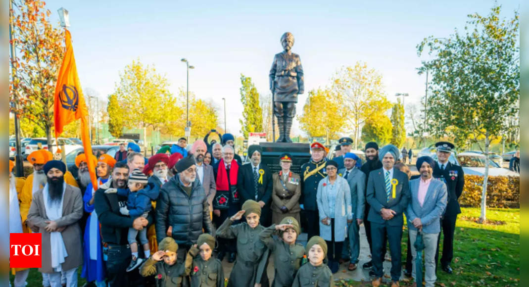 Statue to honour Sikhs who fought for Britain unveiled in Leicester – Times of India