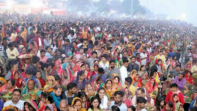 Chhath ends with ‘Usha Arghya’