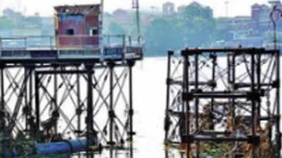 Kolkata: Immersion material choked pipes, caused Jorabagan water crisis