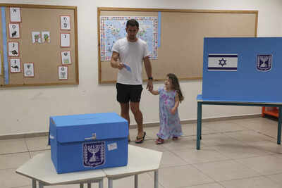 Israelis vote again, as political crisis grinds on