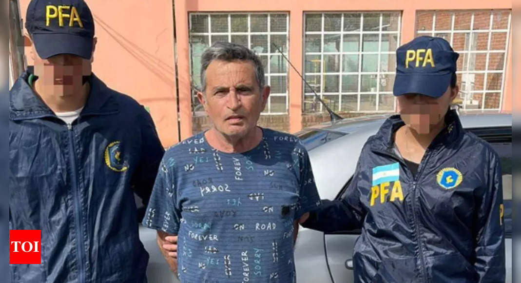 Italian mafia kingpin captured in Argentina: Police – Times of India
