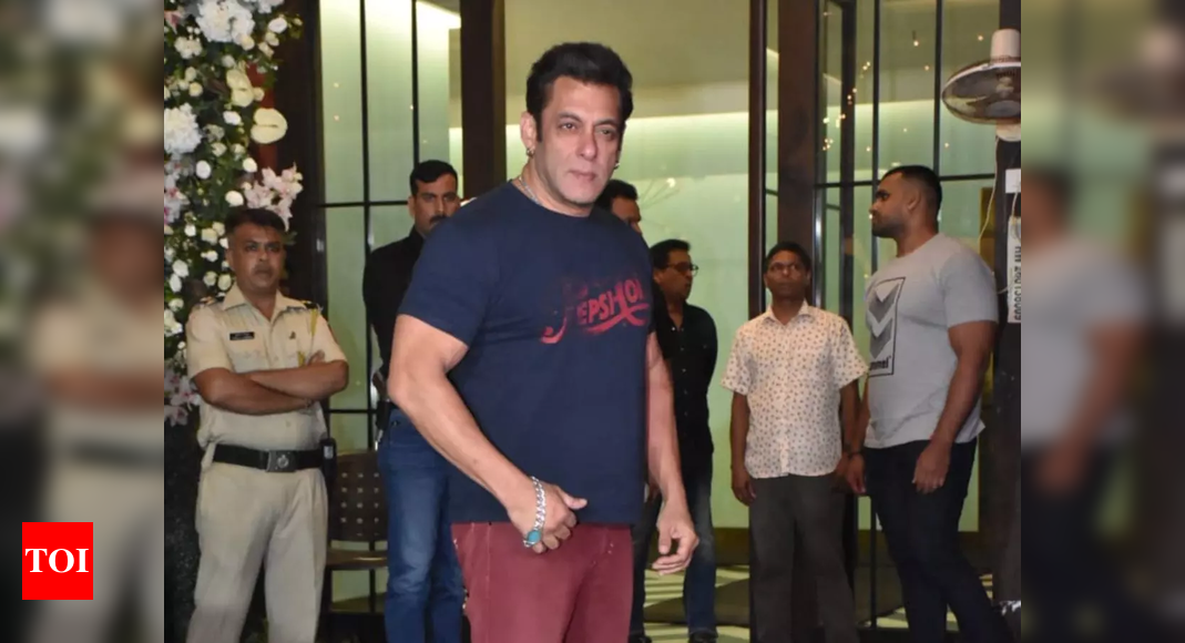 Salman Khan’s security upgraded, but there’s no stress on the sets of Bigg Boss or his film – Exclusive – Times of India