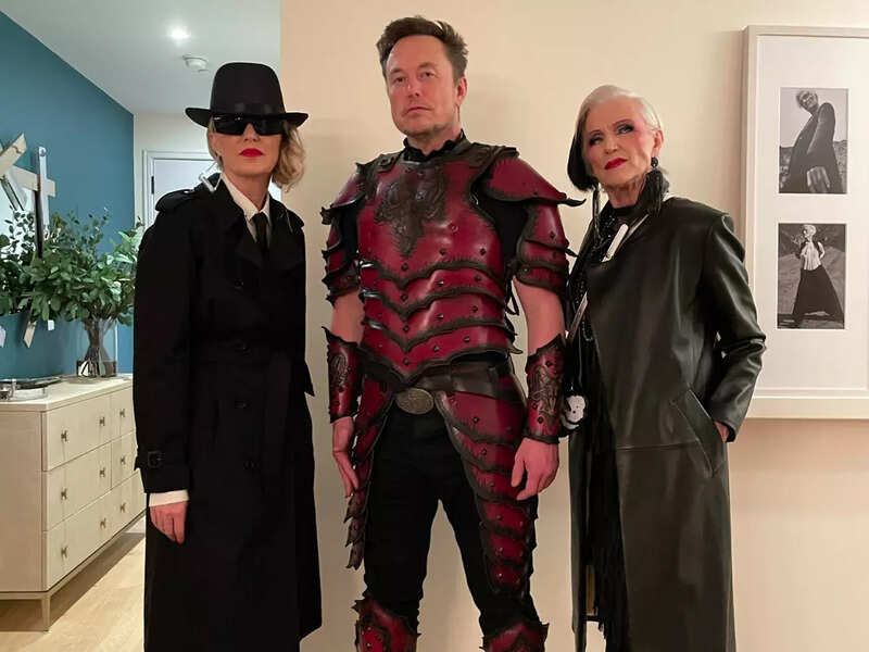 New Twitter Owner Elon Musk Wore An INR 6 Lakh Costume To Halloween 