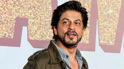 Shah Rukh Khan’s birthday plans revealed; To have a cake cutting session at a plush hotel in Mumbai with fans