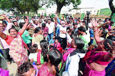 Flash protest by residents in Mysuru