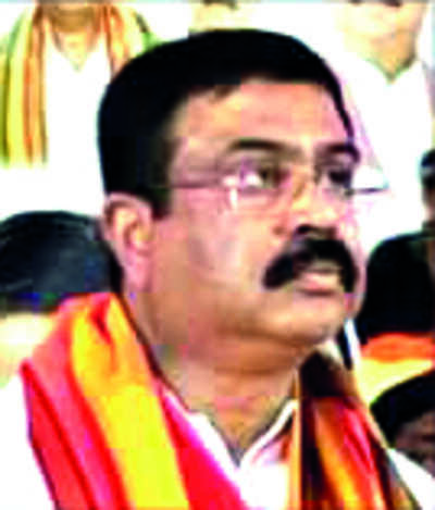 Pradhan jibe at CM’s address to crowd in Dhamnagar