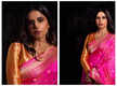 
Sai Tamhankar looks no less than a diva in THIS gorgeous pink saree; See pics
