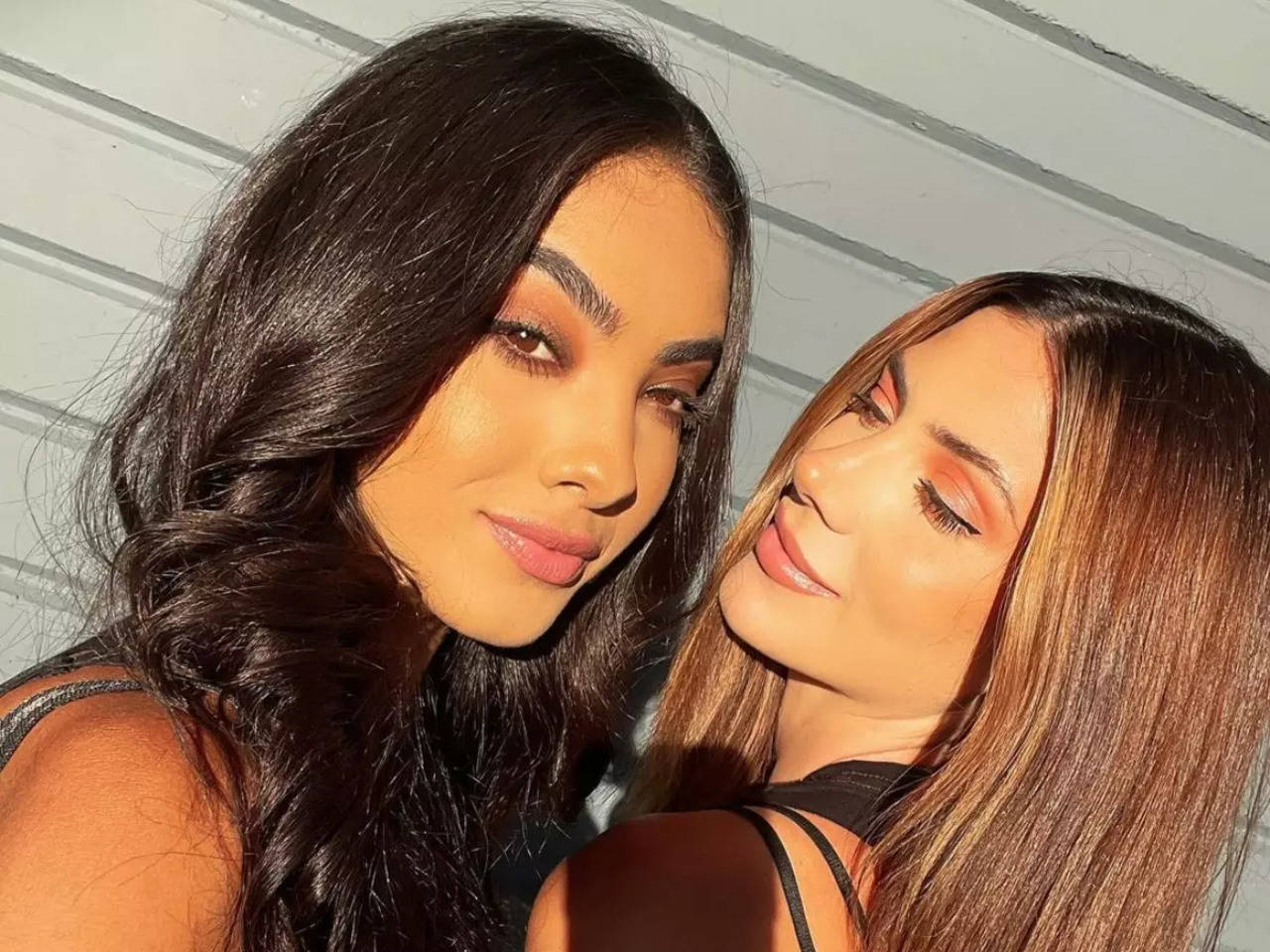 Lesbian beauty queens Miss Argentina and Miss Puerto Rico 2020 tie the knot 