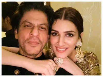 Jab Harry Met Sejal movie review: Shah Rukh Khan-Anushka Sharmas romance  does ring a bell! | Movies News | Zee News