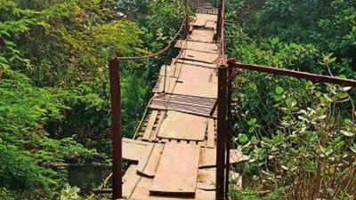 Gujarat government swings into action, shuts down 2 ‘weak’ bridges