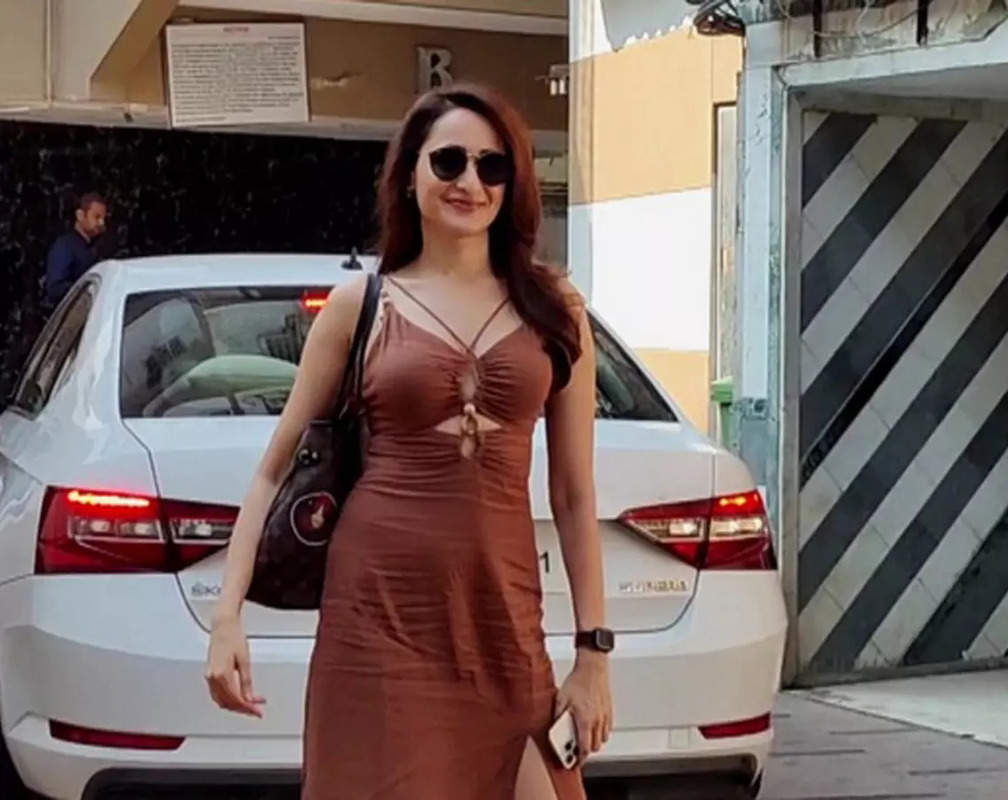
South Indian actress Pragya Jaiswal impresses her fans in a brown-coloured outfit
